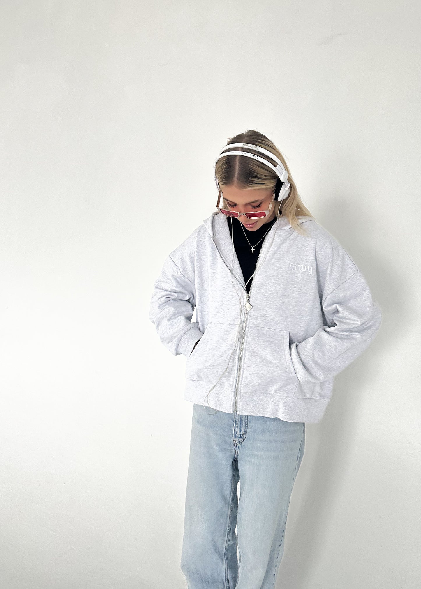 "EMINENT" Boxy Fit Zip Hoodie (Light Heather Grey)